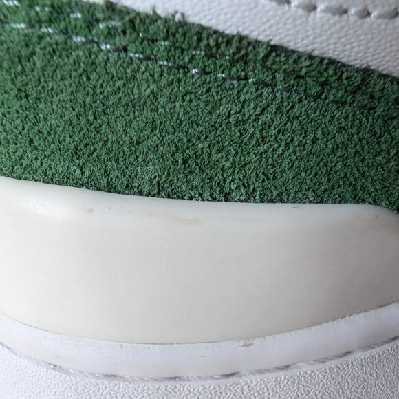 Lacoste Green and White T-clip Sneaker, Size 7.5 - Picture 11 of 14